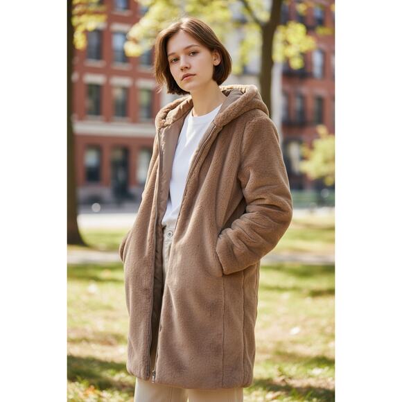 Zara Faux Fur Zip Front Teddy Bear Coat Jacket Size XL Long Sleeves Side Pockets - Picture 3 of 13